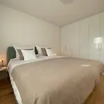 Sarajhome - Luxurious, Central, Smarttv, Netflix