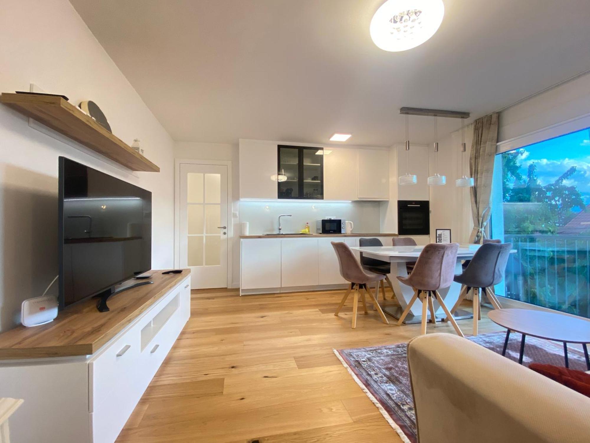Sarajhome - Luxurious, Central, Smarttv, Netflix